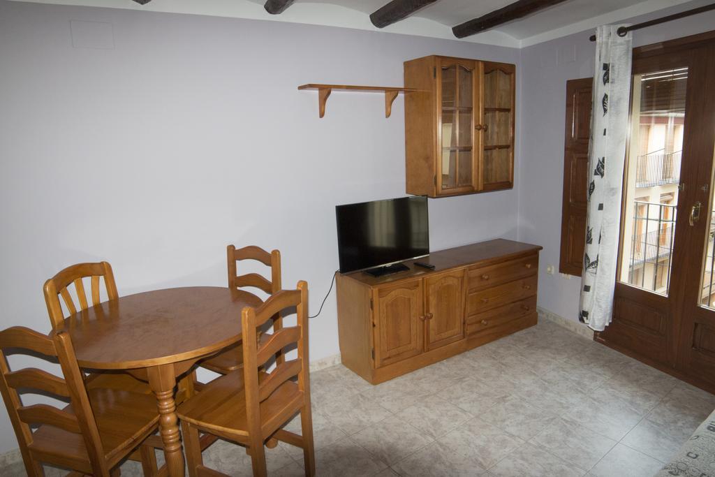 Apartamentos Prades Morella Bilik gambar