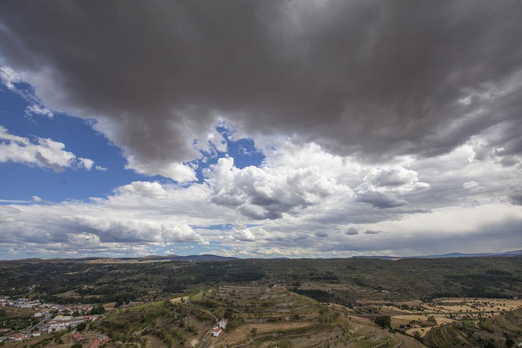 Apartamentos Prades Morella Luaran gambar